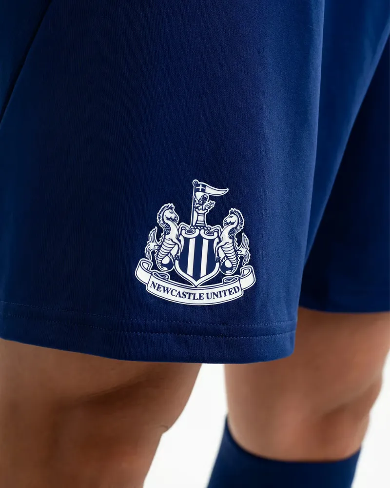 Short Extérieur Femme Newcastle United 2024/25 – Image 2