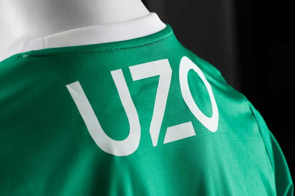 1679800_528696A1-9250-7B89-2A61-819B7F91CD12