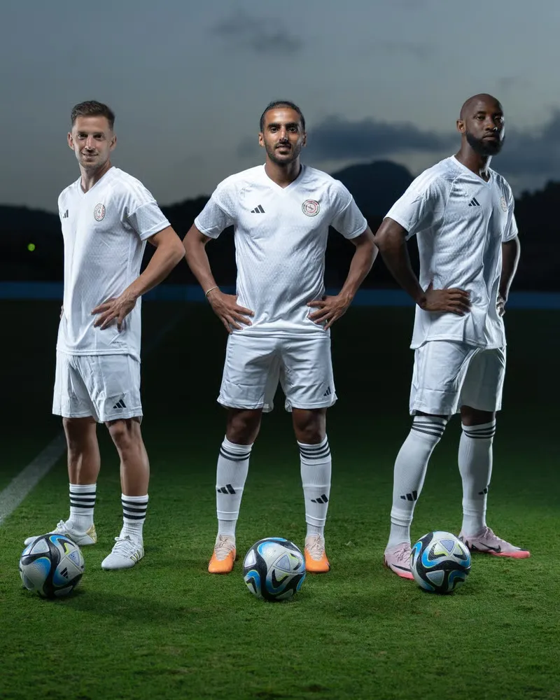 Troisième maillot 2024/25 pour femme du Al-Ettifaq FC – Image 2