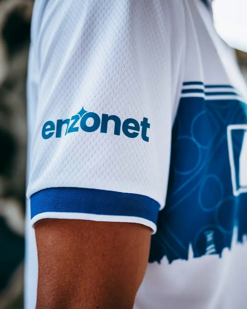 T-shirt domicile enfant FC Lausanne-Sport 2024/25 – Image 3