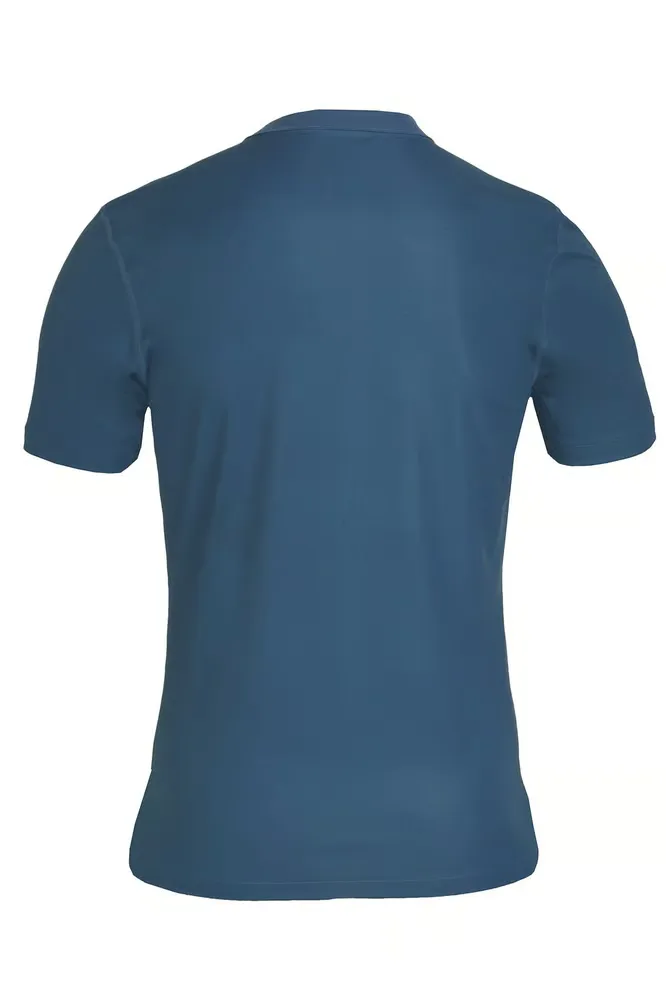 1681599_374335C2-0286-F5AE-8541-C6319D34C925