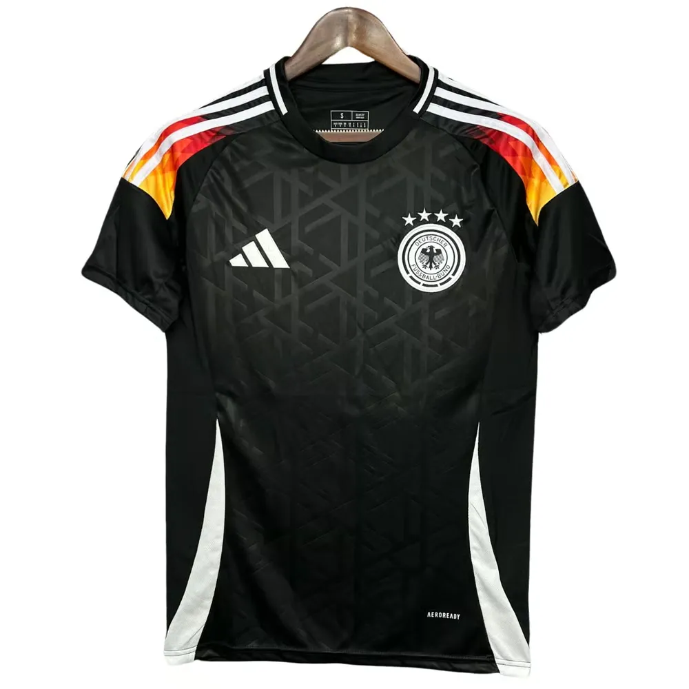 Maillot d'entraînement d'avant-match Allemagne 2024/25