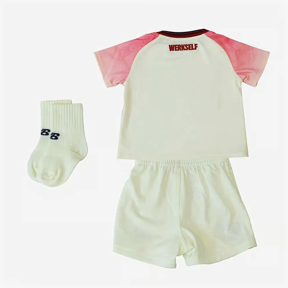 1687377_B0BDA3B7-2231-2417-529D-583B7DFA9473