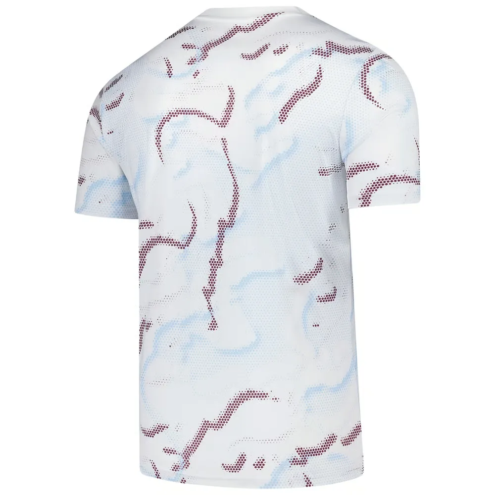 1687495_416E21B2-A1DB-59A3-57ED-4E3EF9390804