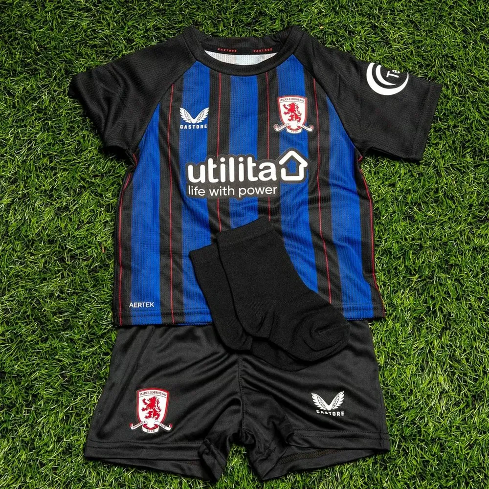 Enfant Middlesbrough 2025/26 Kit Extérieur