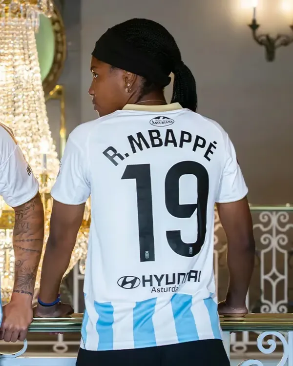 1688063_11B3523B-0EF4-D4D4-B6B5-C0C28E9D6113