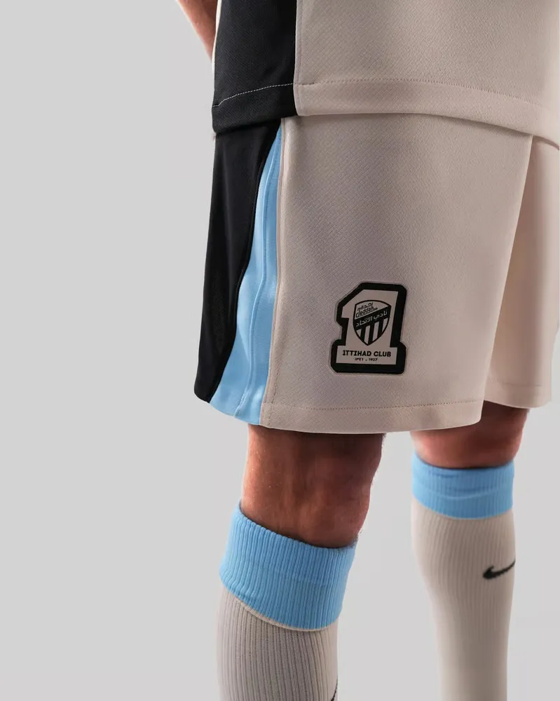 Homme Al-Ittihad Club 2025/26 Short Extérieur – Image 2