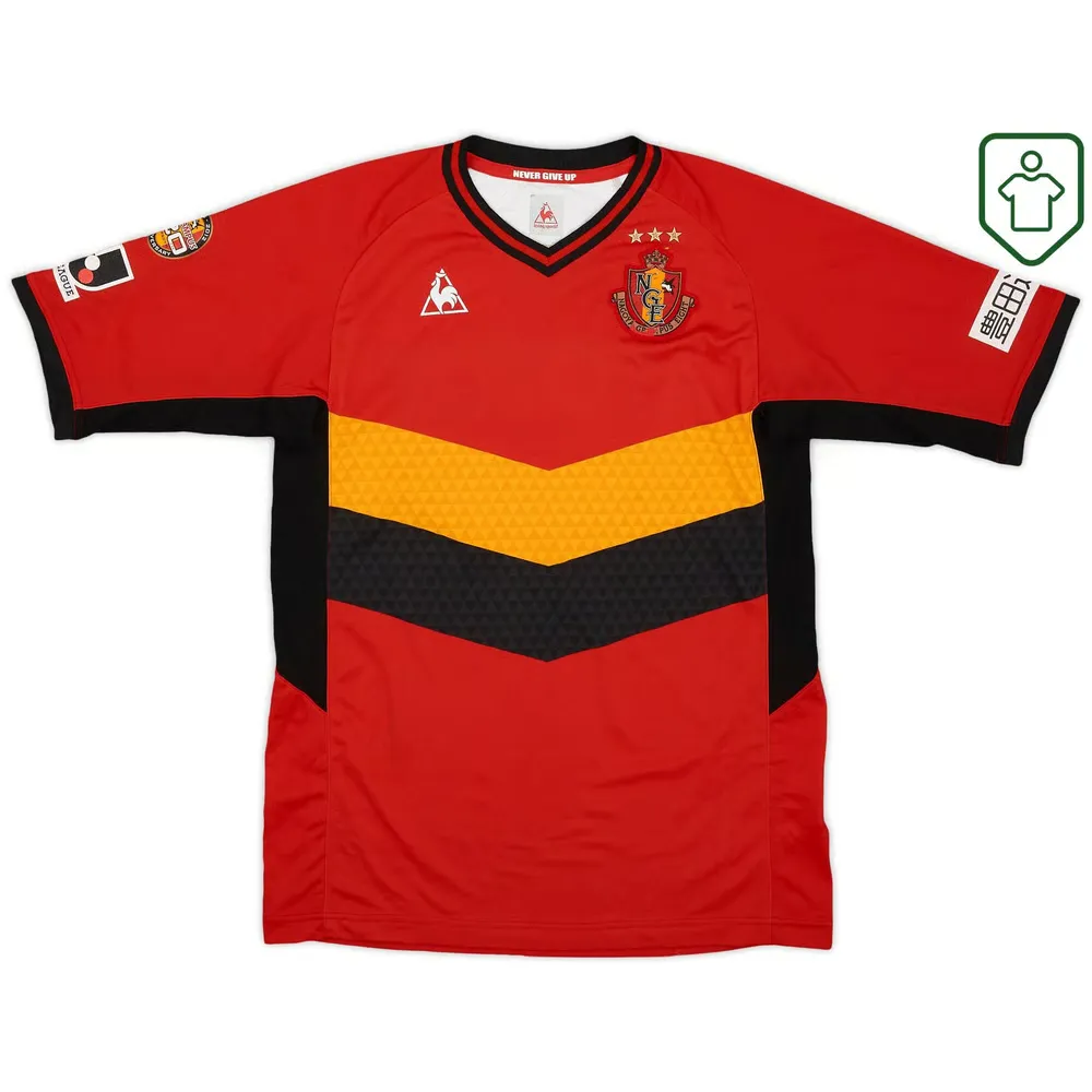Maillot rétro domicile homme Nagoya Grampus 2011/12