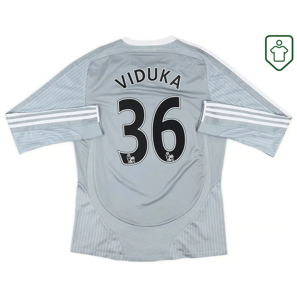 1689846_4790A241-4F30-3B30-B212-A9B0E2BE13FB