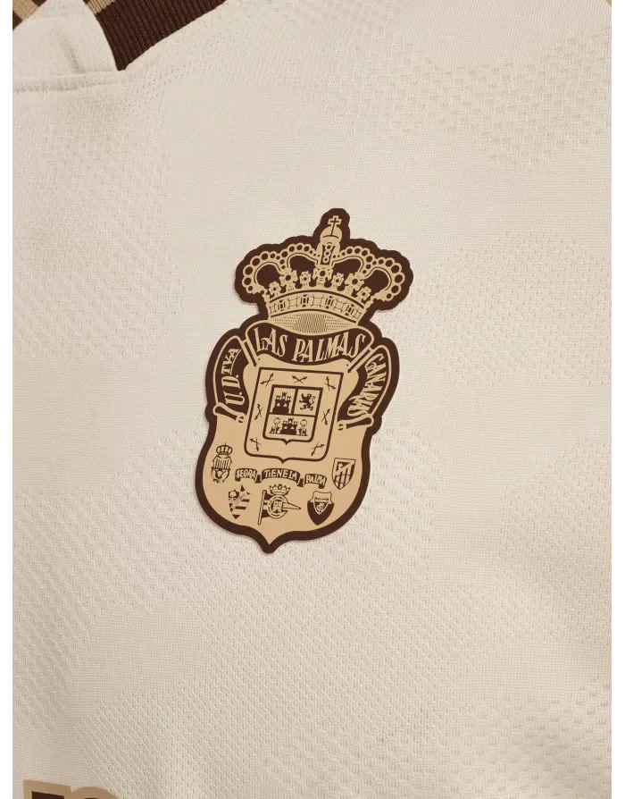 1689985_B9014C43-0640-1FED-2960-A712F4AB023A