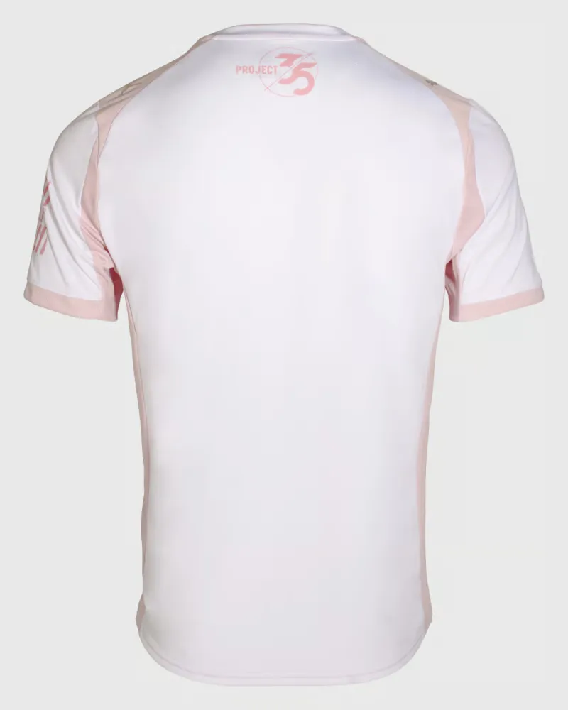 1690884_049C377C-062E-C141-EB62-780E484F27F5