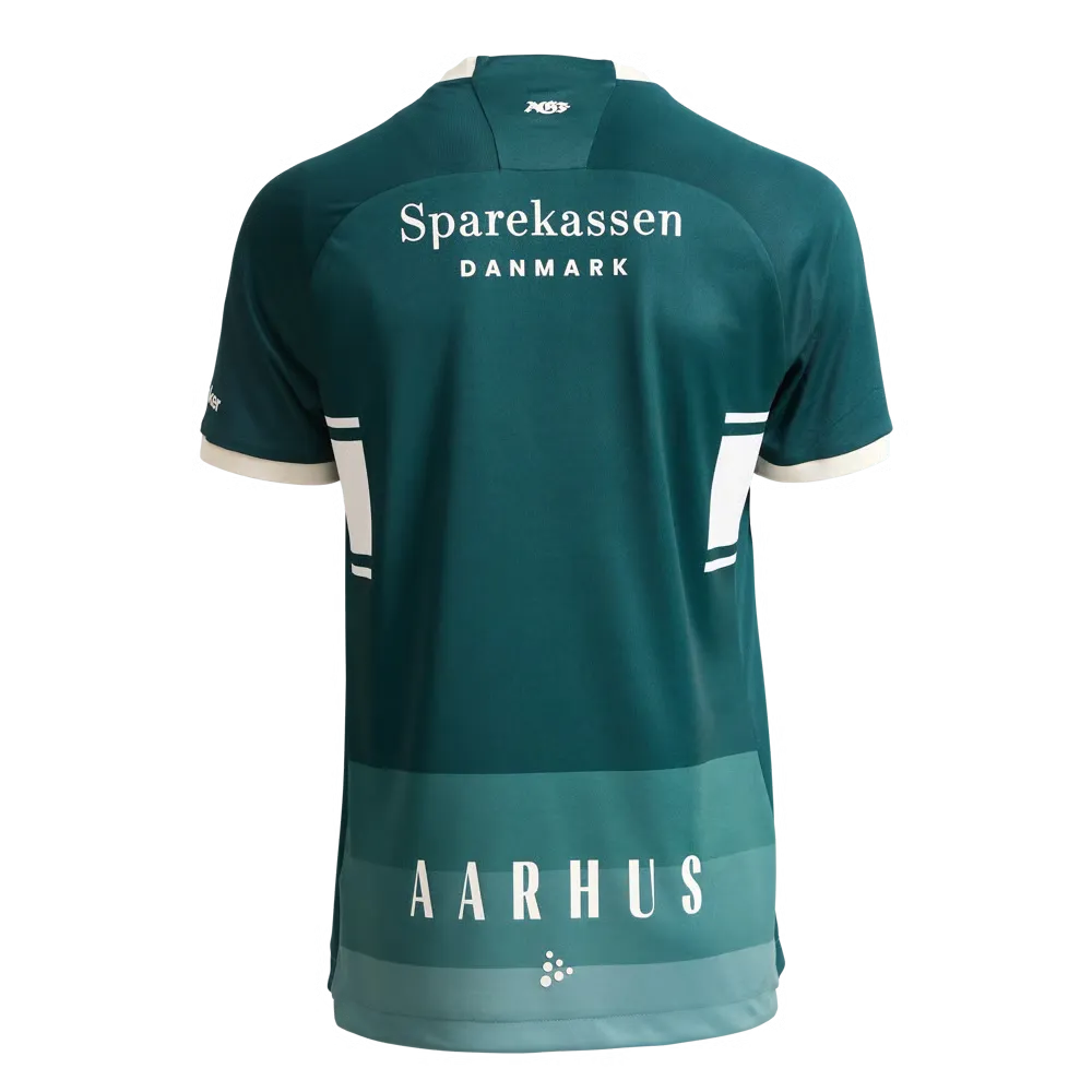 2579641_19ED2905-5DB1-9A17-7973-9E9865BE003A