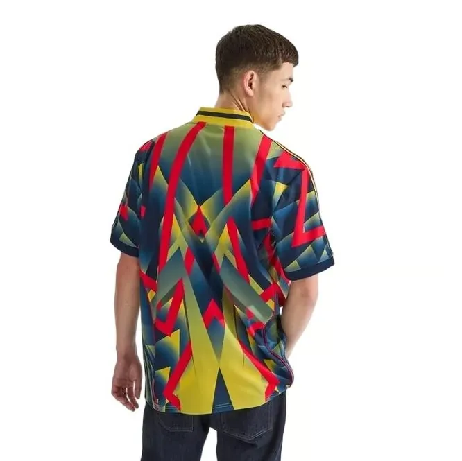 2580805_C79E3BB5-64FF-FE9F-8ECA-0EED8E9DF102