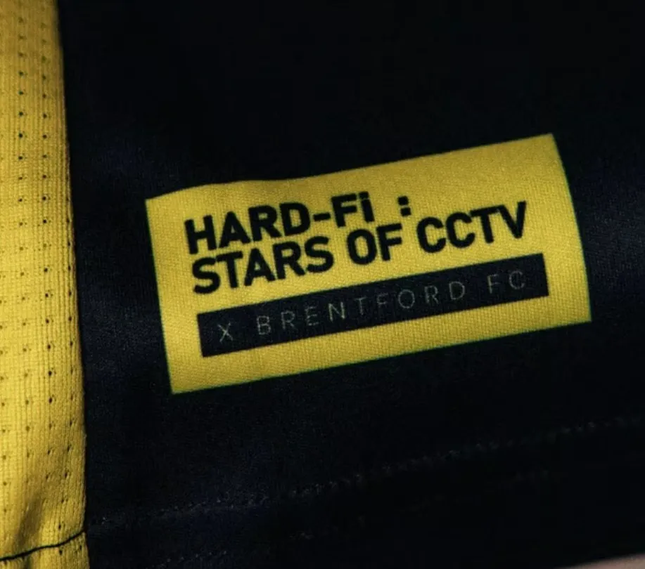 Enfant Brentford 2025/26 Maillot Spécial Hard-Fi CCTV – Image 2
