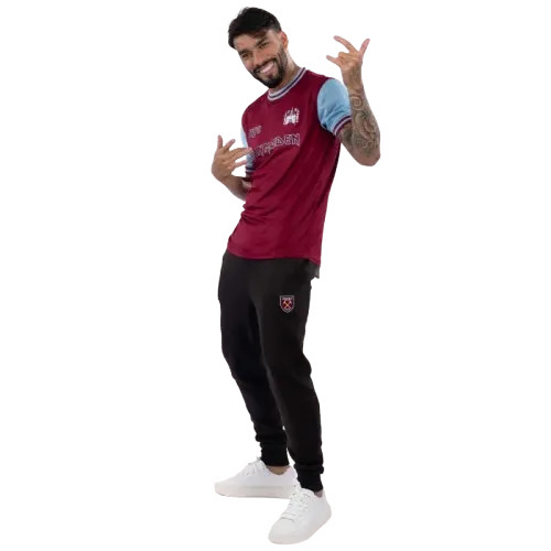 2580980_5A45DD7E-8B58-82C3-B1EE-4BAC6C59AD88