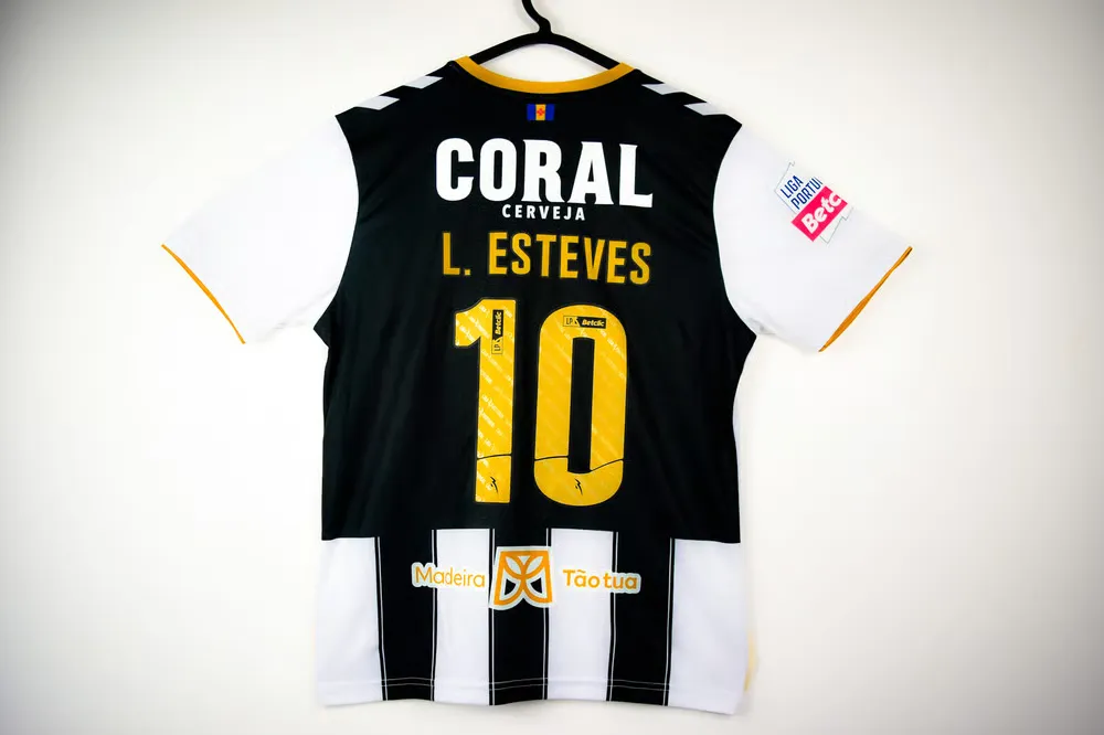 Maillot domicile enfant CD Nacional 2024/25 – Image 3