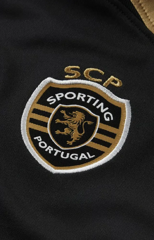 2581112_F320CB4A-5D1E-AFD6-8E12-E77AB0FC4F5B