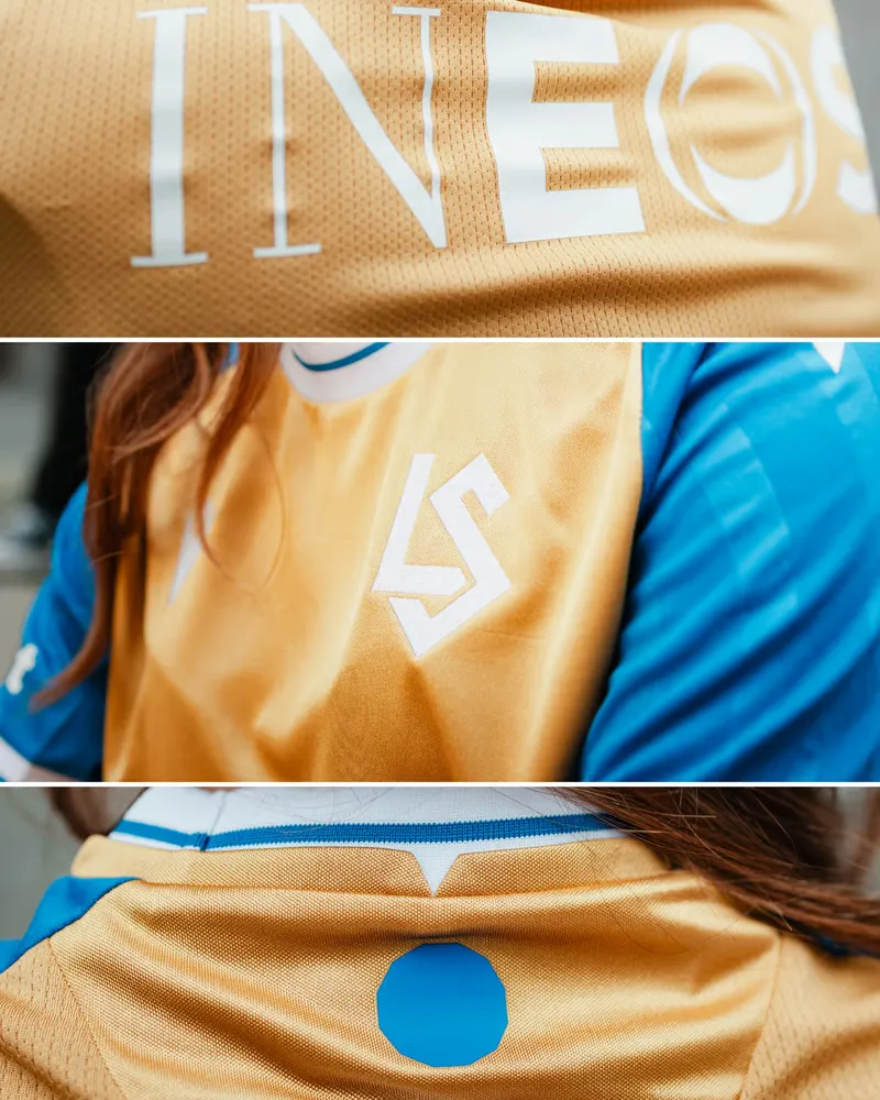 2581661_8BE6DE23-7D89-3C18-2C02-553A0B84500C