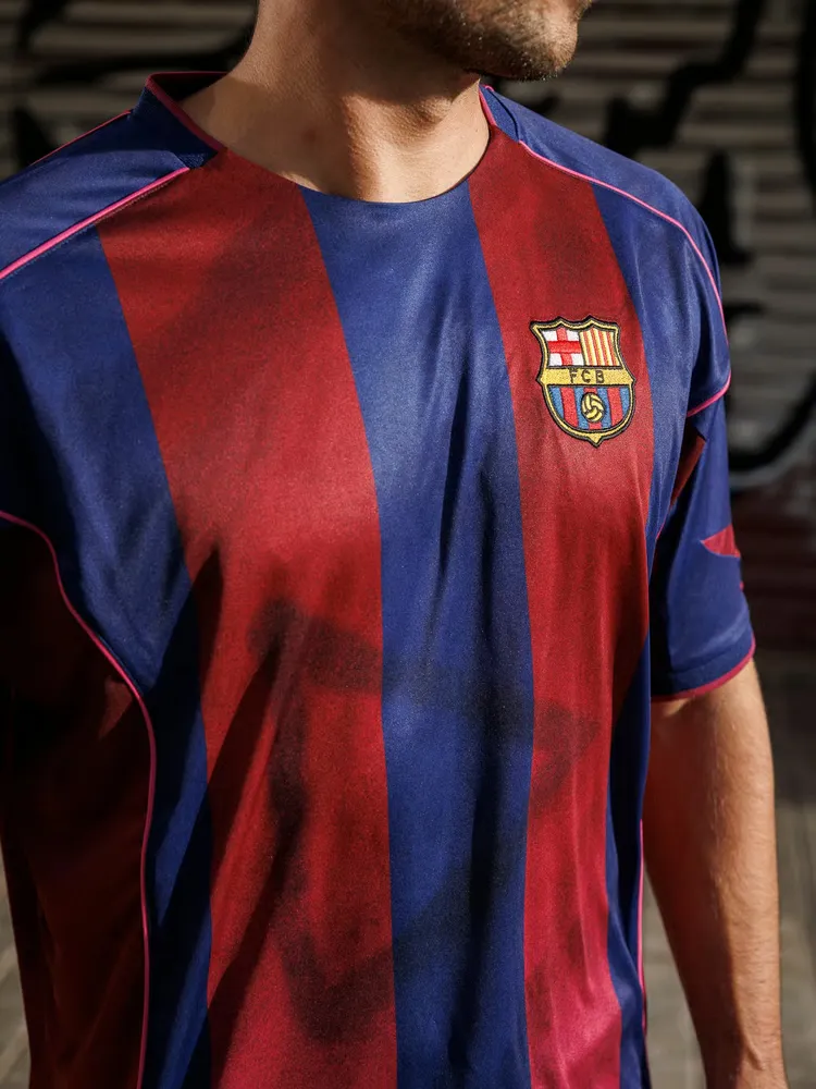 Maillot rétro Ed Sheeran x Spotify x FC Barcelona 2004/05 pour homme – Image 3