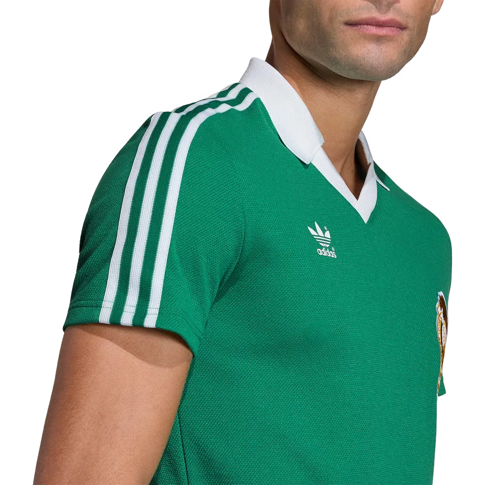 2582128_233068D8-3B8F-3D1D-686E-41414A6F7689